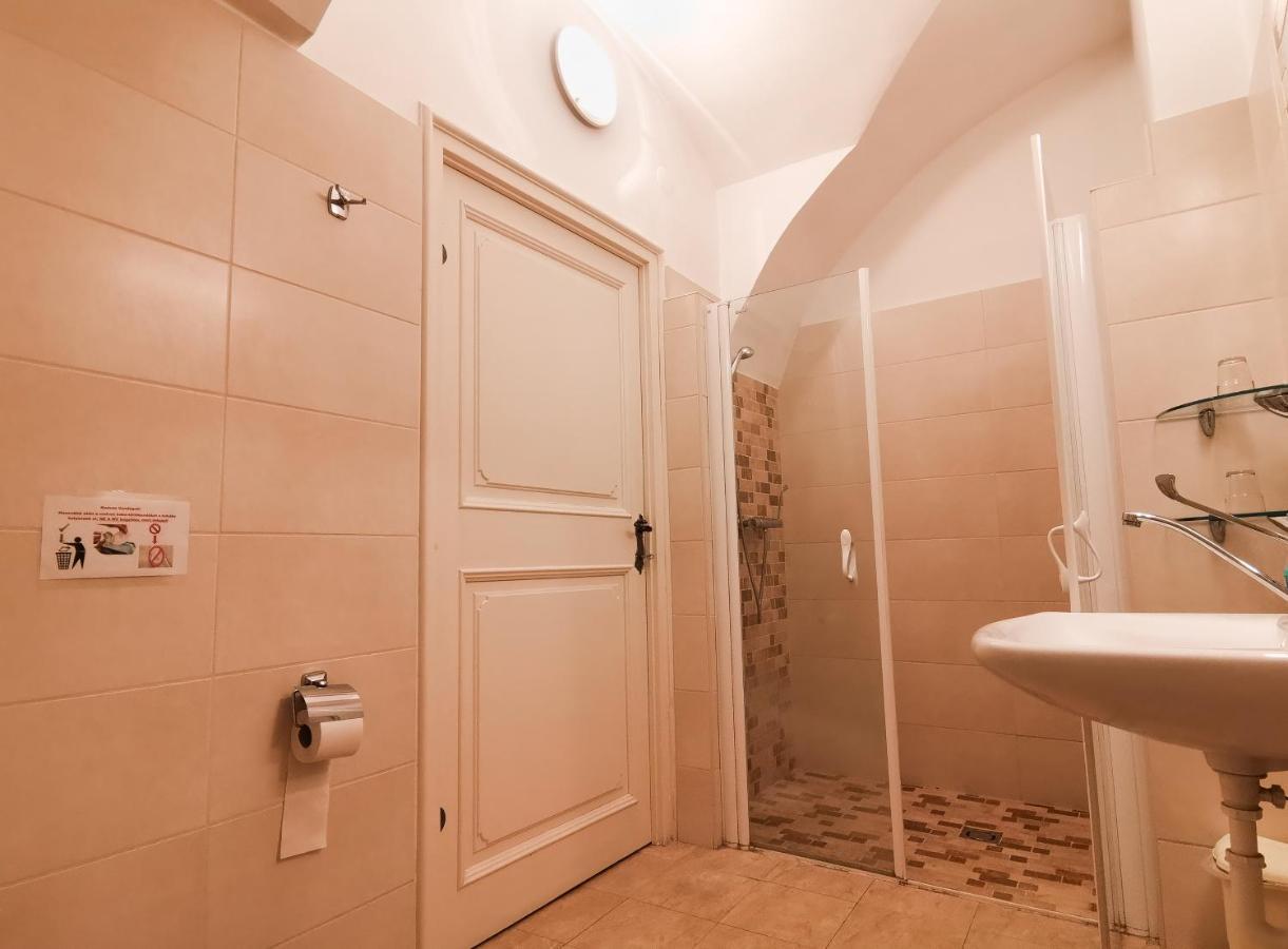 Monarchy Residence Budapest Ngoại thất bức ảnh